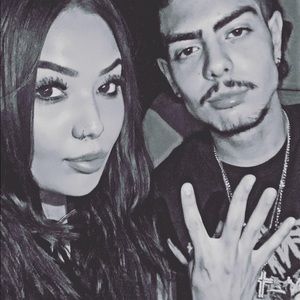 Meet your Posher, Marshall